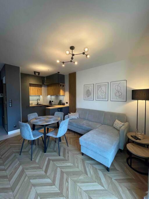 Port Praski Stylish Apartment Near Old Town 바르샤바 외부 사진