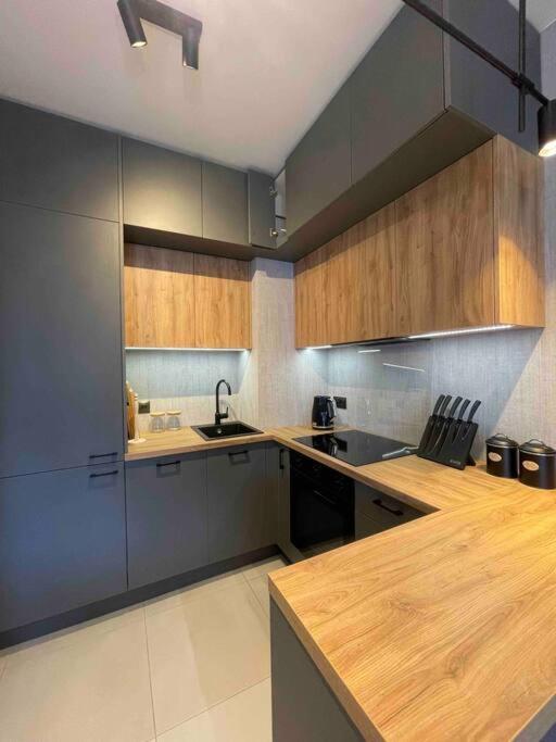 Port Praski Stylish Apartment Near Old Town 바르샤바 외부 사진